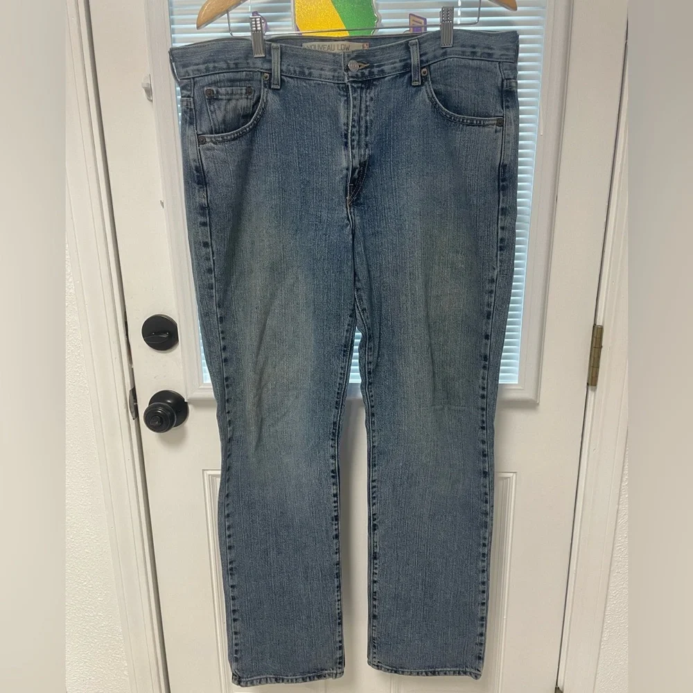 Levi Strauss Jeans - Picture 1 of 4